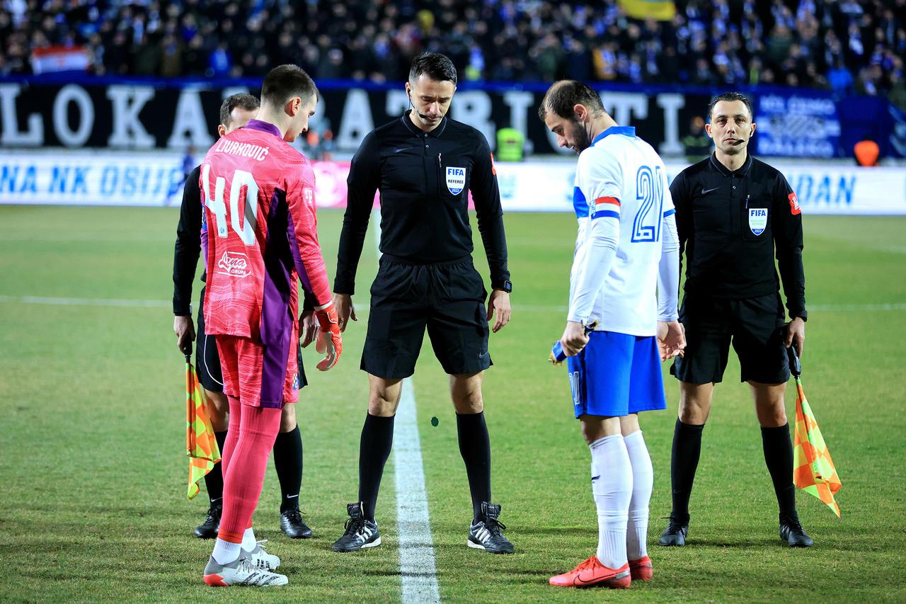 U derbiju 25. kola Prve HNL Osijek je na stadionu Gradski vrt pobijedio Dinamo sa 1-0 