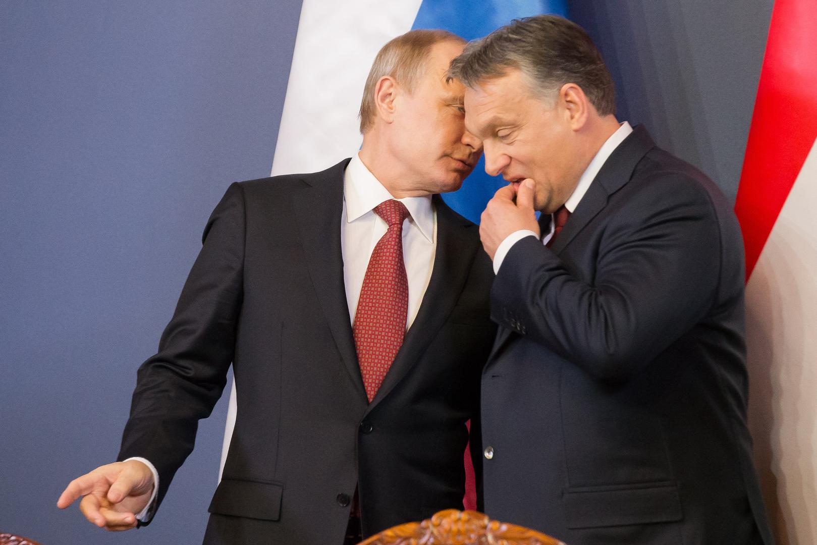 HUNGARY-BUDAPEST-RUSSIA-PRESIDENT-VISIT(150218) -- BUDAPEST, Feb. 18, 2015 (Xinhua) -- Russian President Vladimir Putin (L) talks with Hungarian Prime Minister Viktor Orban during a press conference after their meeting in Budapest, Hungary, on Feb. 17, 2015. Russian President Vladimir Putin paid a brief visit to Hungary on Tuesday as the European Union increased its sanctions against Moscow and a fragile cease-fire took shape in Ukraine. (Xinhua/Attila Volgyi)Attila Volgyi Photo: XINHUA/PIXSELL