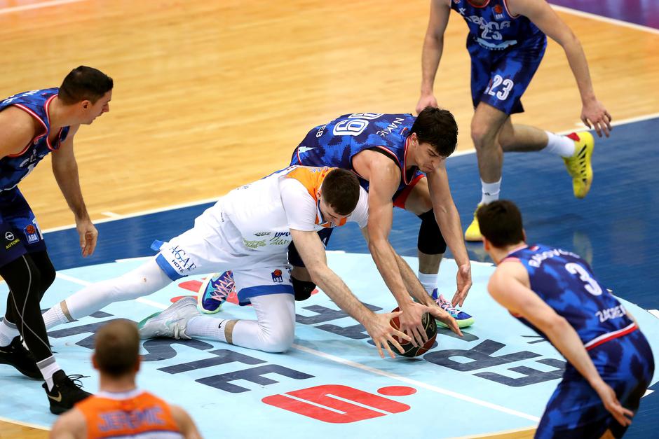 Cibona i Mornar susreli su se u 14. kolu ABA lige