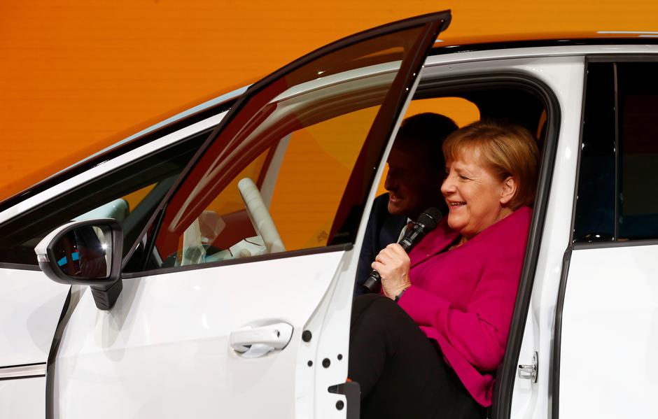 Angela Merkel u Volkswagenu