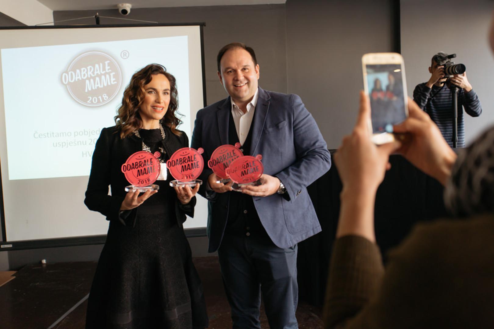 Glumica i brand ambasadorica projekta Marijana Mikulić i direktor prodaje i marketinga Gavrilovića Mario Zbiljski