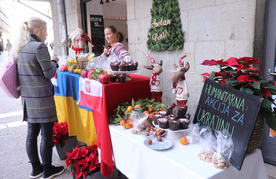 Split: Poljak u svojoj trgovini domaćih delicija organizirao humanitarnu prodaju za Ukrajince