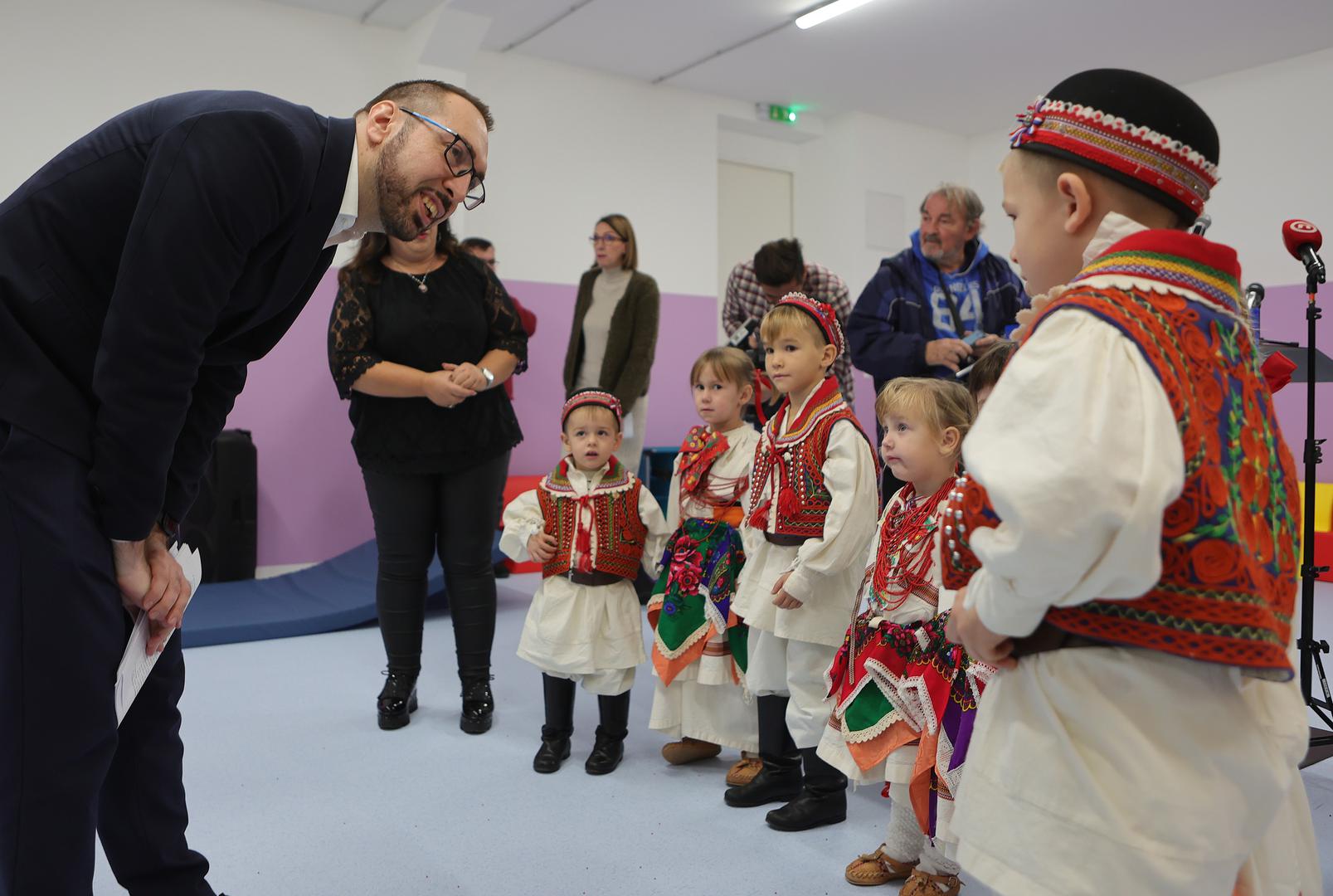 14.11.2023., Zagreb - Otvorenje novog objekta Djecjeg vrtica Markusevec u Ulici Vladimira Vidrica u Sesvetama. gradonacelnik Zagreba Tomislav Tomasevic Photo: Marko Prpic/PIXSELL