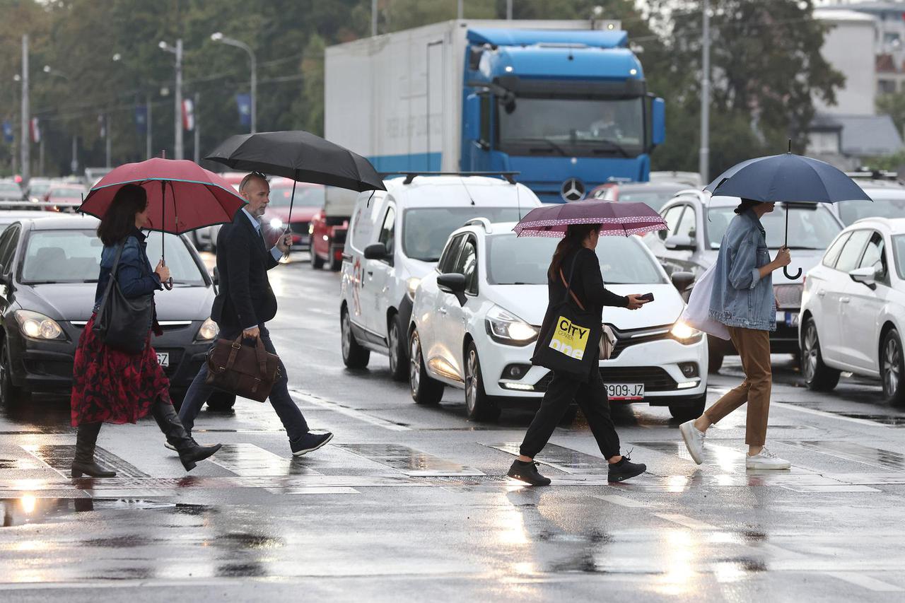 Zagreb: Stigla promjena vremena, kiša zaključila dugotrajni toplinski val