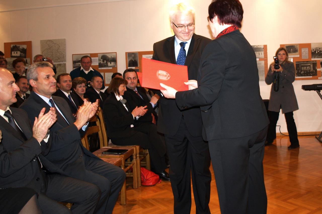 Josipović