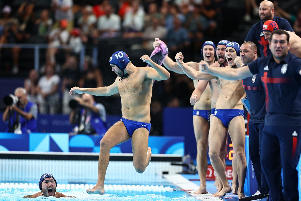 Water Polo - Men's Quarterfinal - Greece vs Serbia