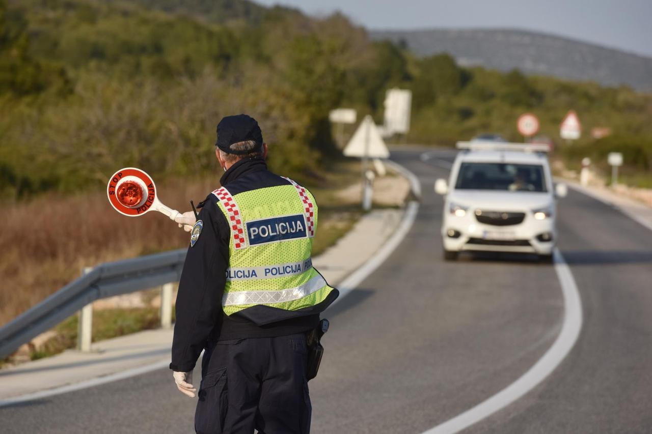 Od danas zaustevljen promet prema Murteru