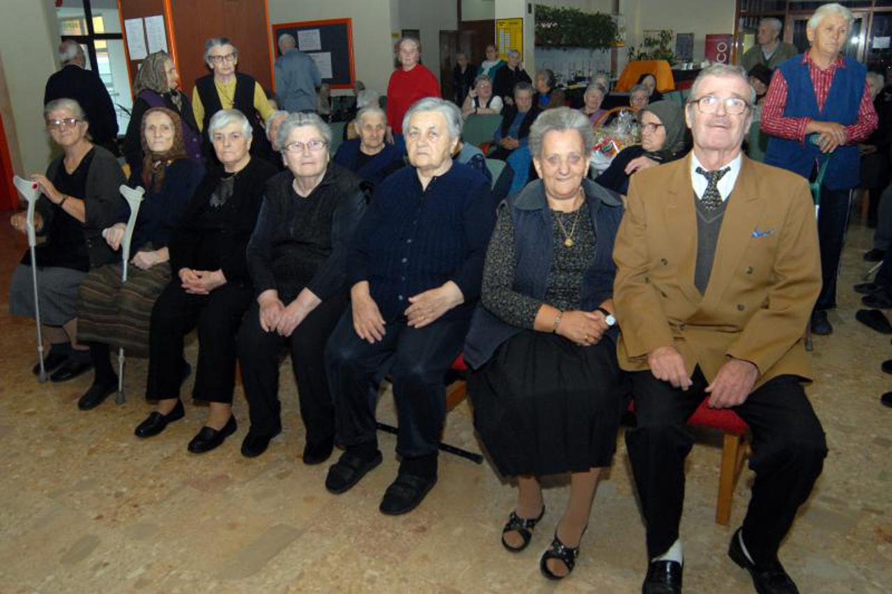 Starački dom u Vinkovcima 