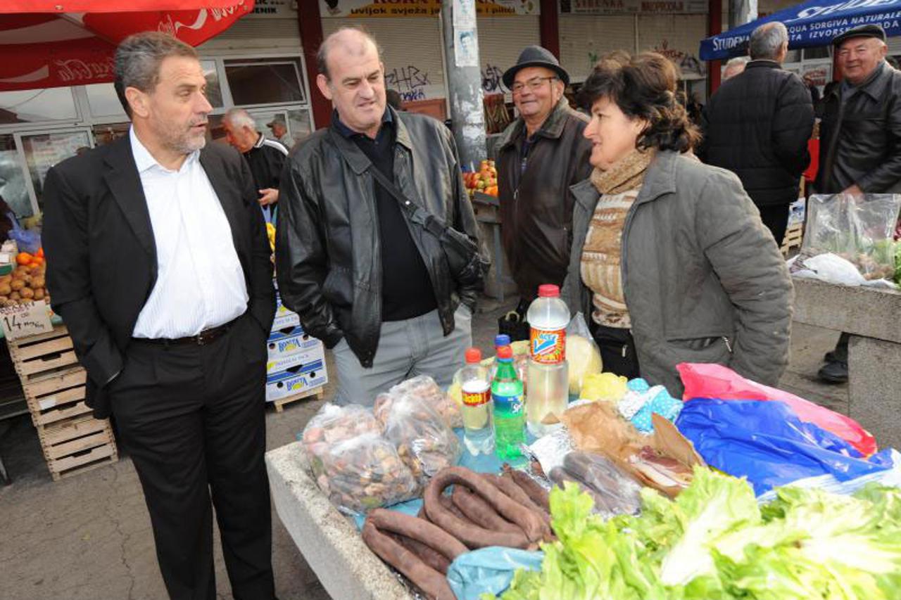 Bandić na šibenskoj tržnici