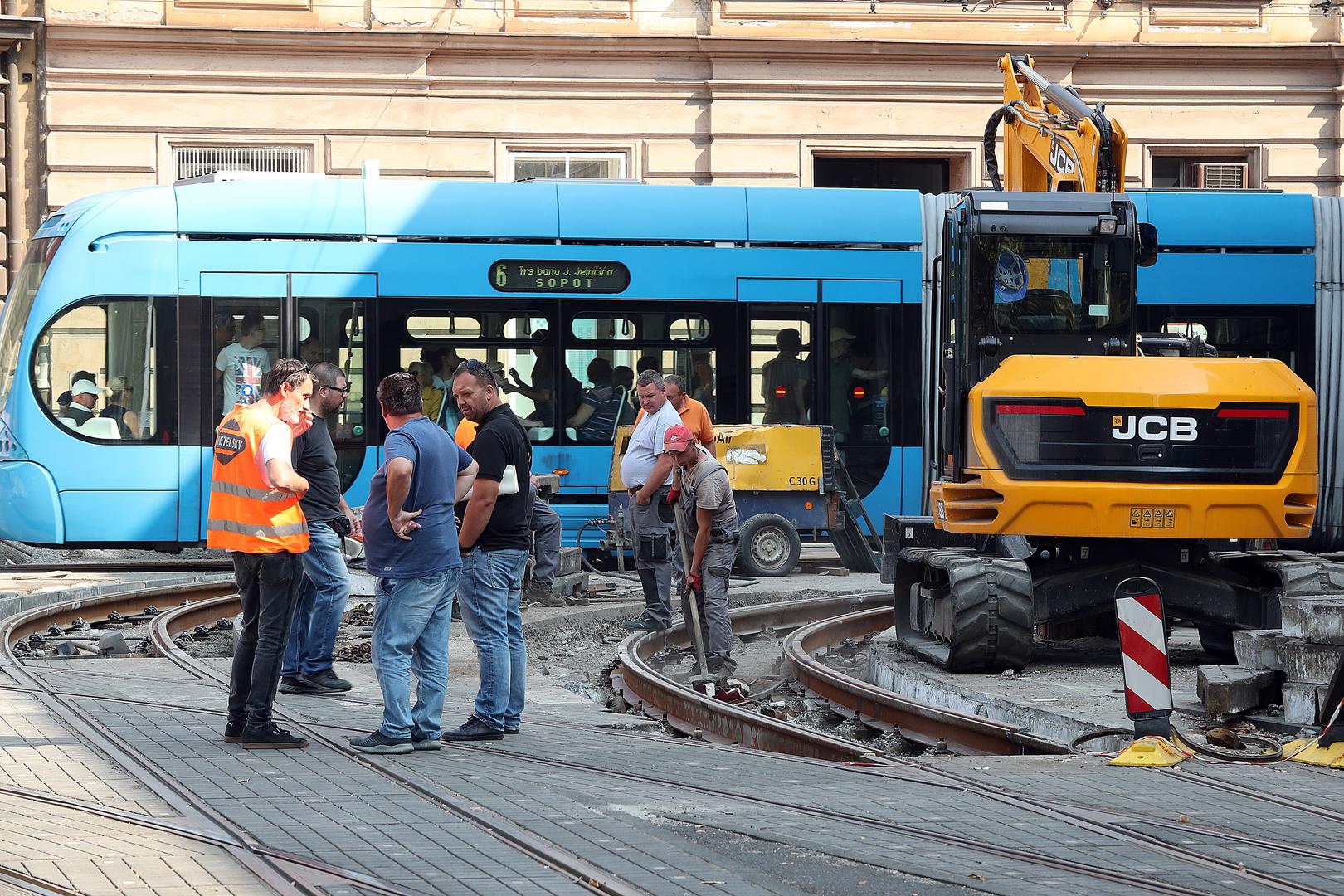 Školska godina sve je bliže, a u Zagrebu radovi ne prestaju.