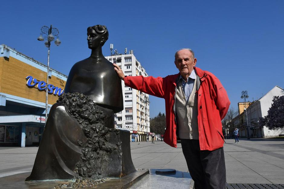 Turistička patrola, glazbeni pedagog i tamburaš Mihael Ferić.