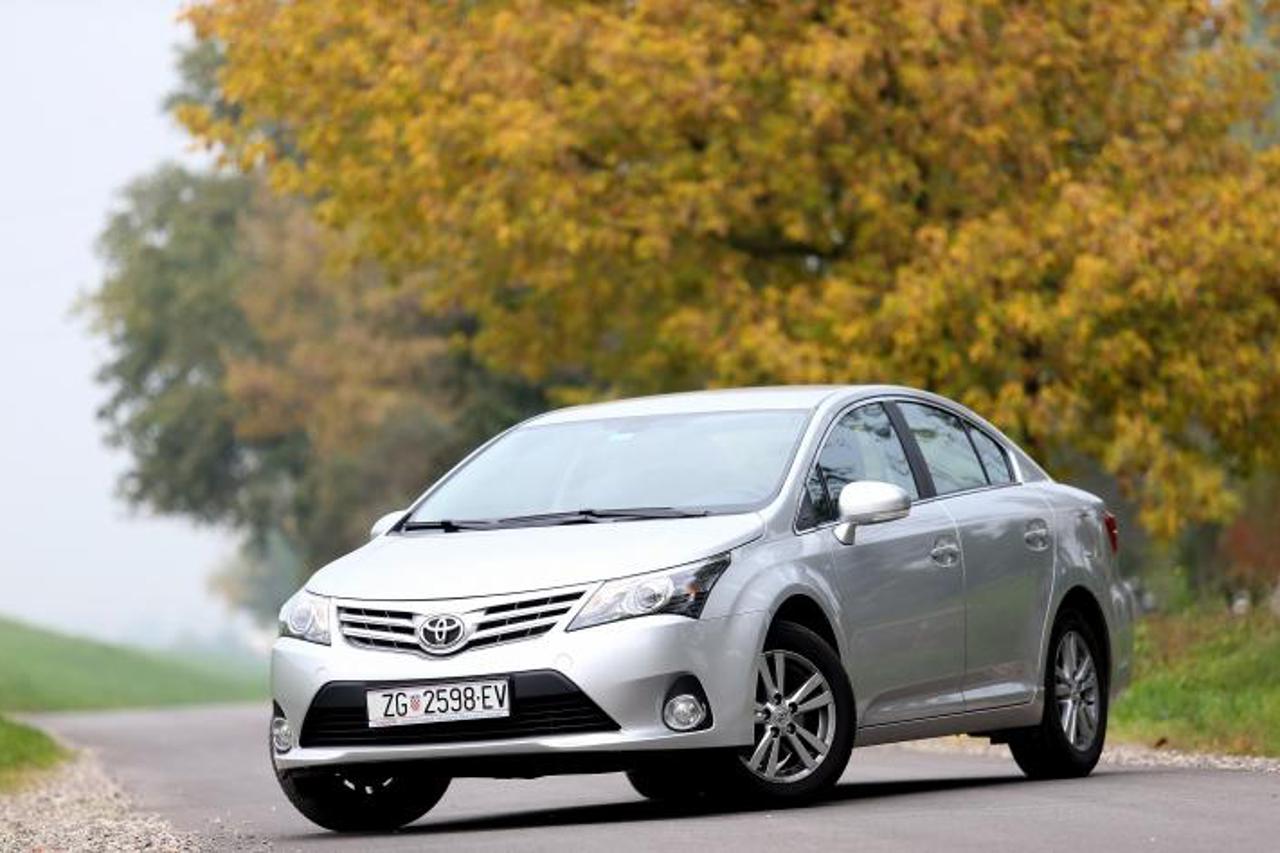 '10.10.2013., Zagreb - Toyota Avensis na velikom testu. Photo: Slavko Midzor/PIXSELL'