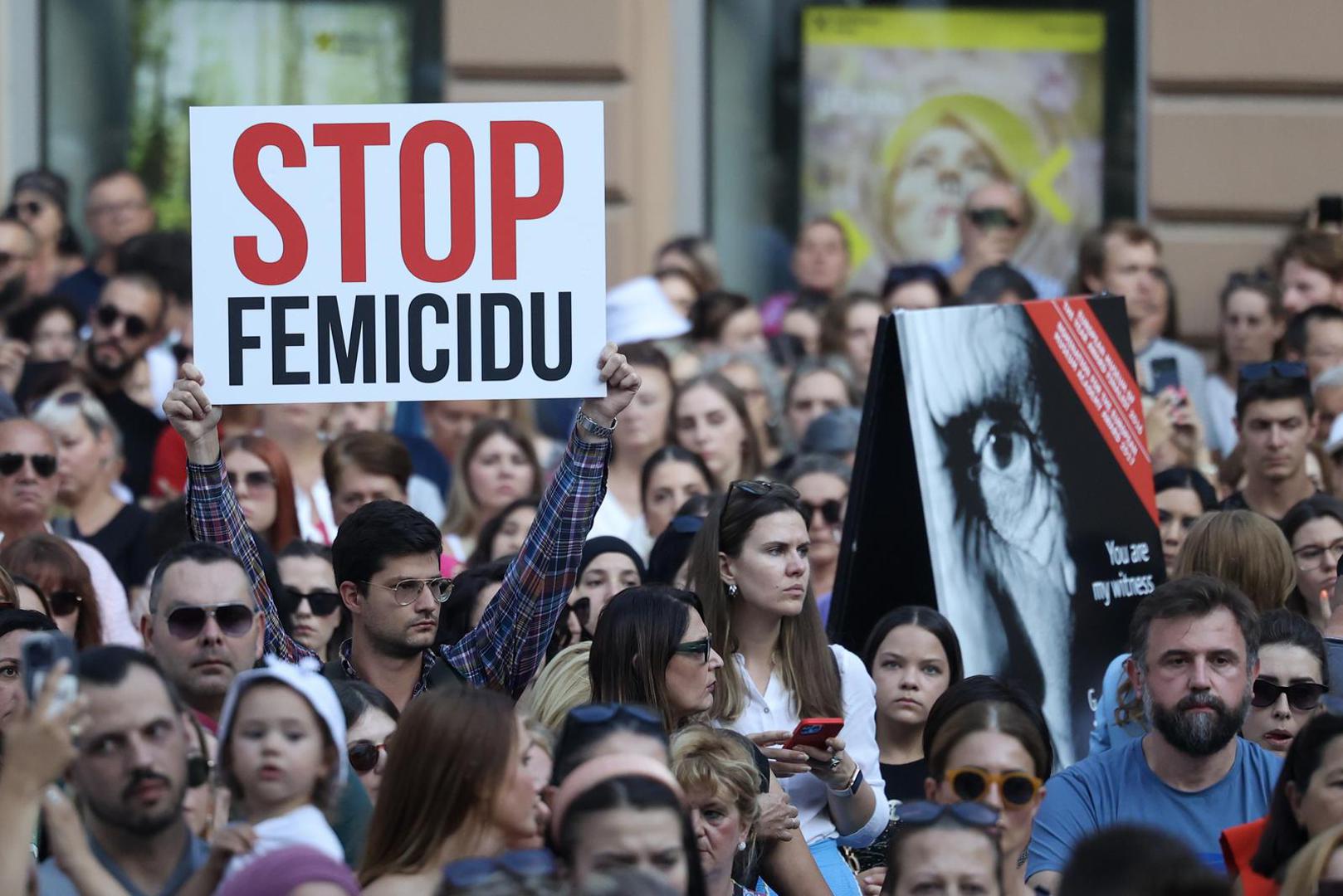 14.08.2023., Sarajevo, Bosna i Hercegovina - Nakon stravicnog zlocina u Gradaccu, gdje je monstrum Nermin Sulejmanovic ubio svoju partnericu Nizamu Hecimovic, zato sto ga je prijavila policiji zbog nasilja u porodici, u Sarajevu je odrzan protest protiv nasilja u porodici.

 Photo: Armin Durgut/PIXSELL