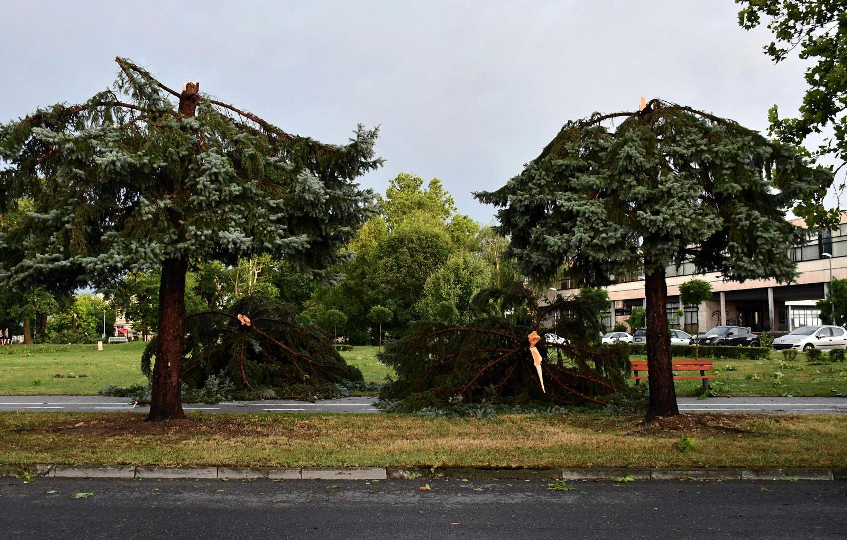 19.07.2023., Slavonski Brod - Posljedice razornog nevremena u Slavonskom Brodu Photo: Ivica Galovic/PIXSELL