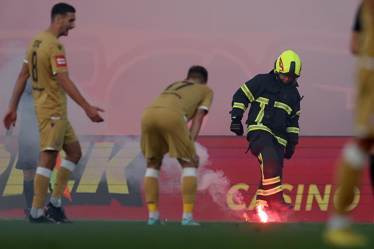 Zagreb: Utakmica 15. kola SuperSport HNL-a između Lokomotive i Hajduka