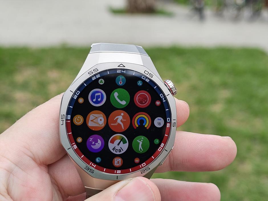 Pametni sat Huawei Watch GT 5 Pro