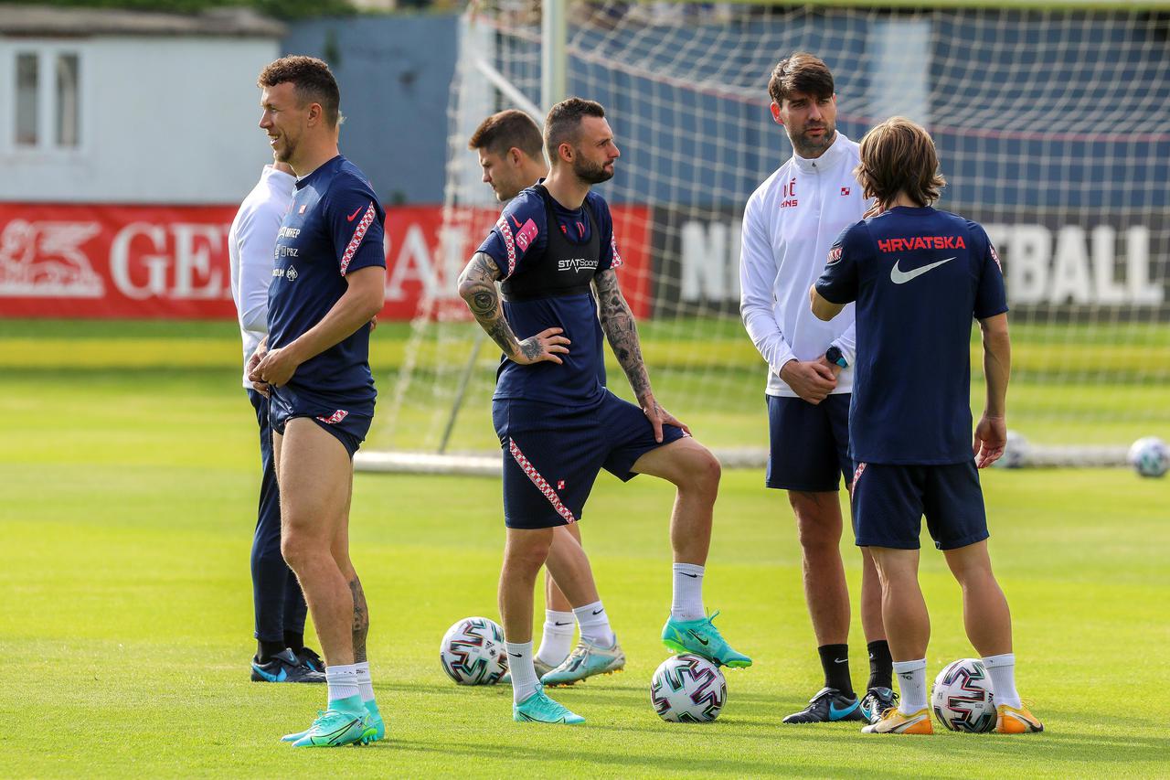 Hrvatski reprezentativci odradili popodnevni trening u Rovinju