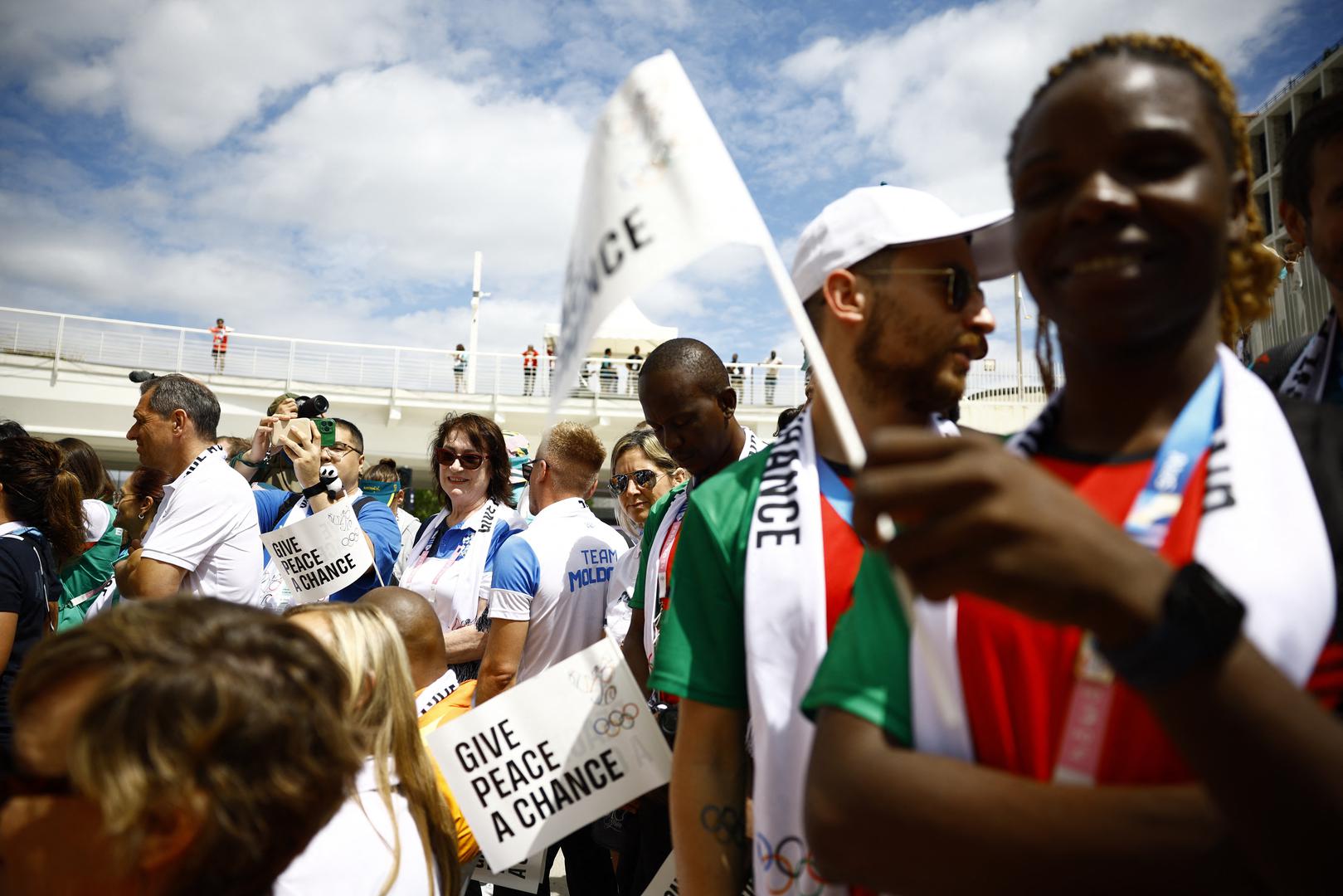 Paris 2024 Olympics - IOC President Thomas Bach at Village Plaza - Olympic Truce Wall inauguration - Olympic Village, Saint Ouen sur Seine, France - July 22, 2024.  Attendees wait for the inauguration. REUTERS/Sarah Meyssonnier Photo: Sarah Meyssonnier/REUTERS