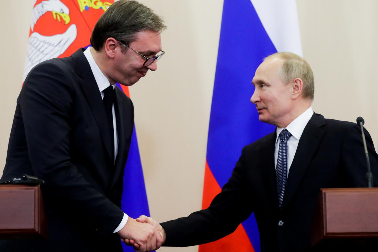 Presidents of Russia and Serbia meet in Sochi