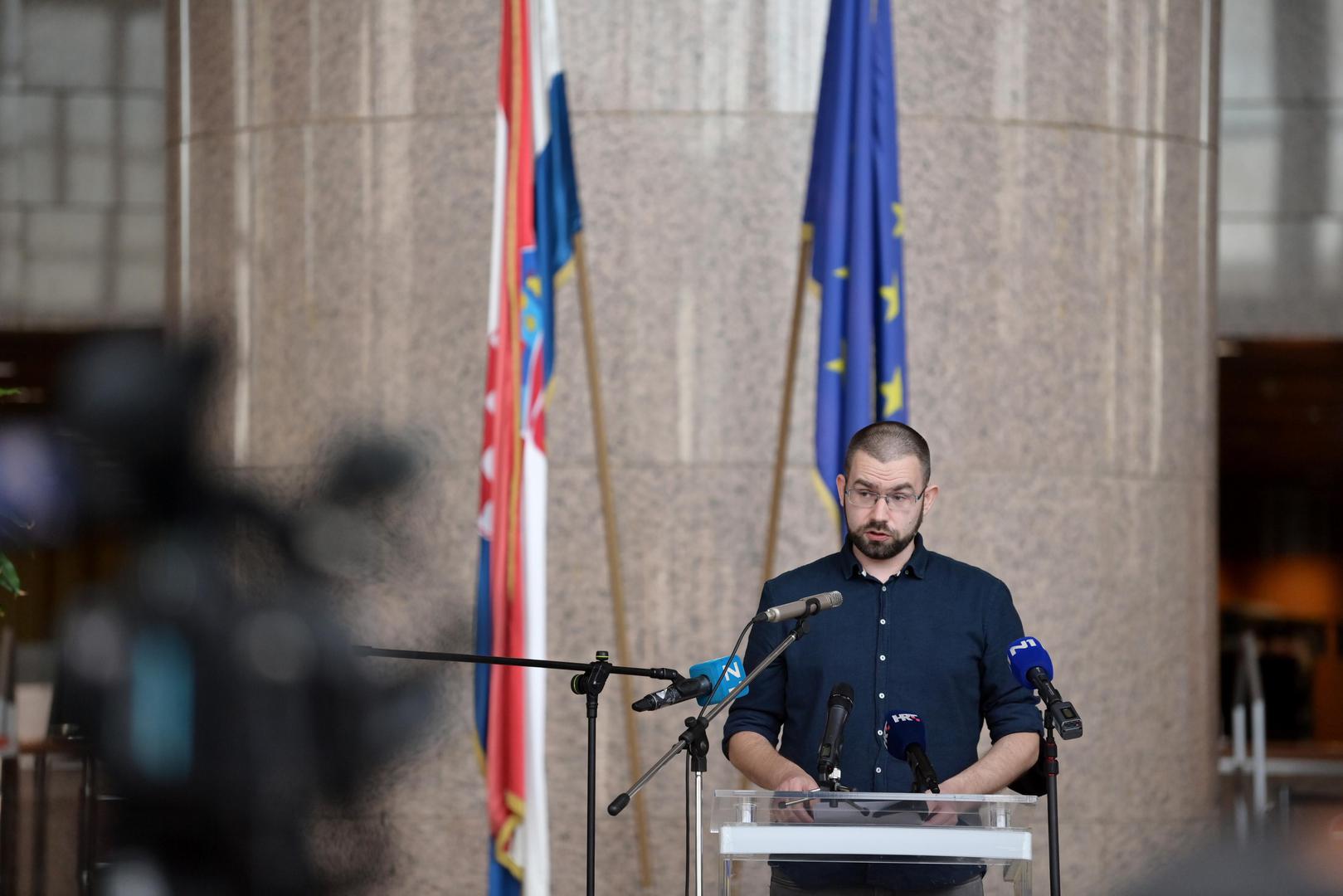 04.11.2021.,Zagreb - U Nacionalnoj i sveucilisnoj knjiznici otvorena je  izlozba "Sloboda se njegovim imenom zove", u povodu 30. obljetnice stradanja Vukovara. NSK izlozbu priredjuje u suradnji s Vecernjim listom, Gradskom knjiznicom Vukovar i udrugom za promicanje kulture povijesti Kliofest.