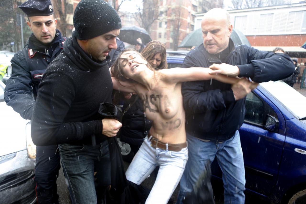 femen,berlusconi,portal (1)