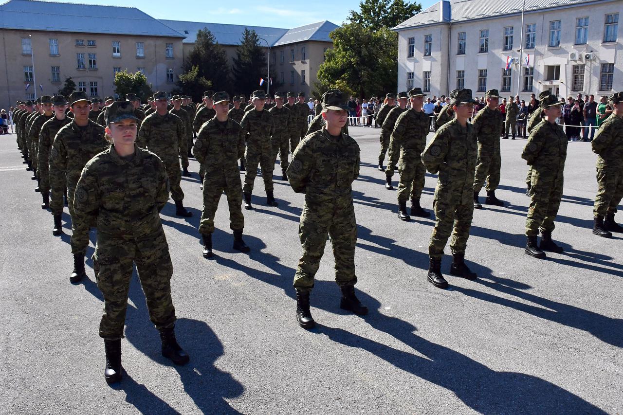 Požega: Predsjednik Milanović na svečanoj prisezi 39. naraštaja ročnih vojnika