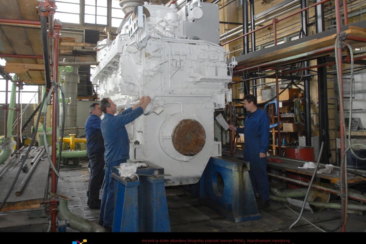 turbine_PXL_kar_100401_1282