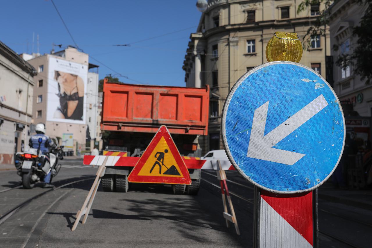 Zagreb: Počela sanacija tramvajskog kolosijeka na križanju Draškovićeve i Vlaške ulice