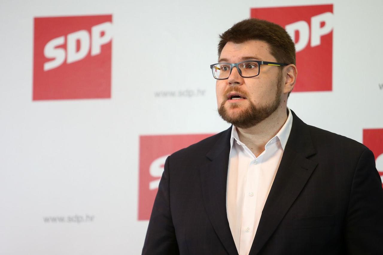 Zagreb: SDP predstavio Prijedlog zakona o moratoriju na kreditne obveze dužnika