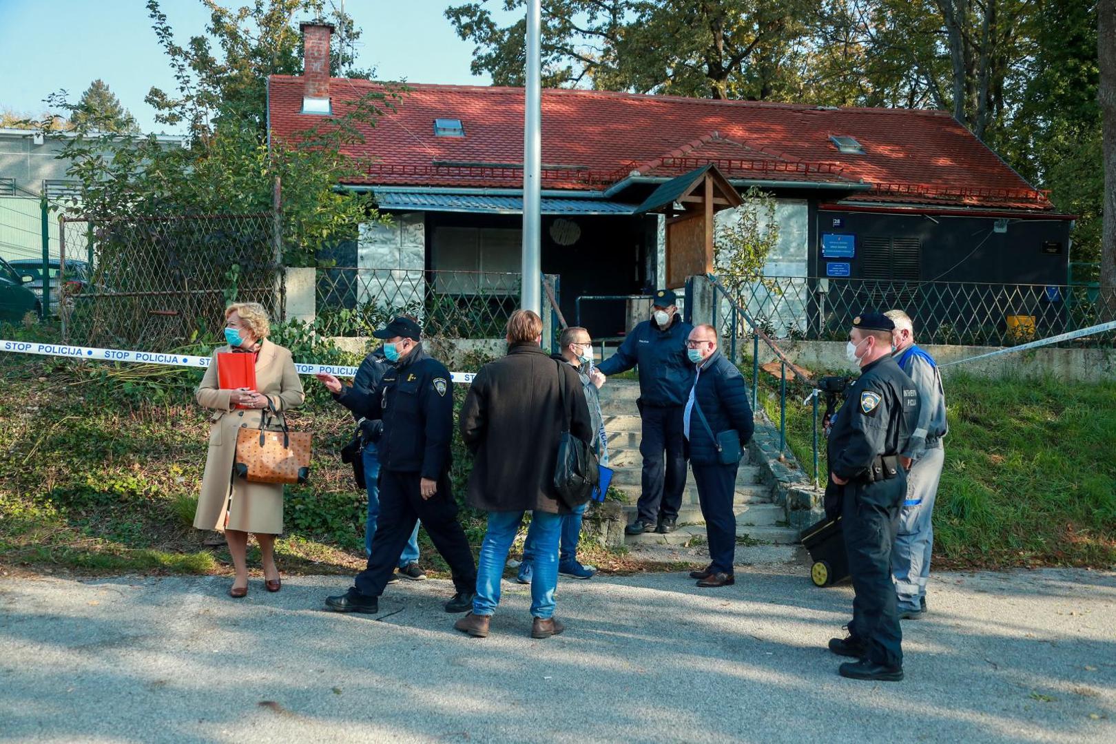 20.10.2020., Zagreb - Delozacija Glazbenog kluba Jabuka nakon sto je Opcinski sud u Zagrebu odnio rjesenje o ovrsi Grada Zagreba kao ovrsitelja. Photo: Sanjin Strukic/PIXSELL