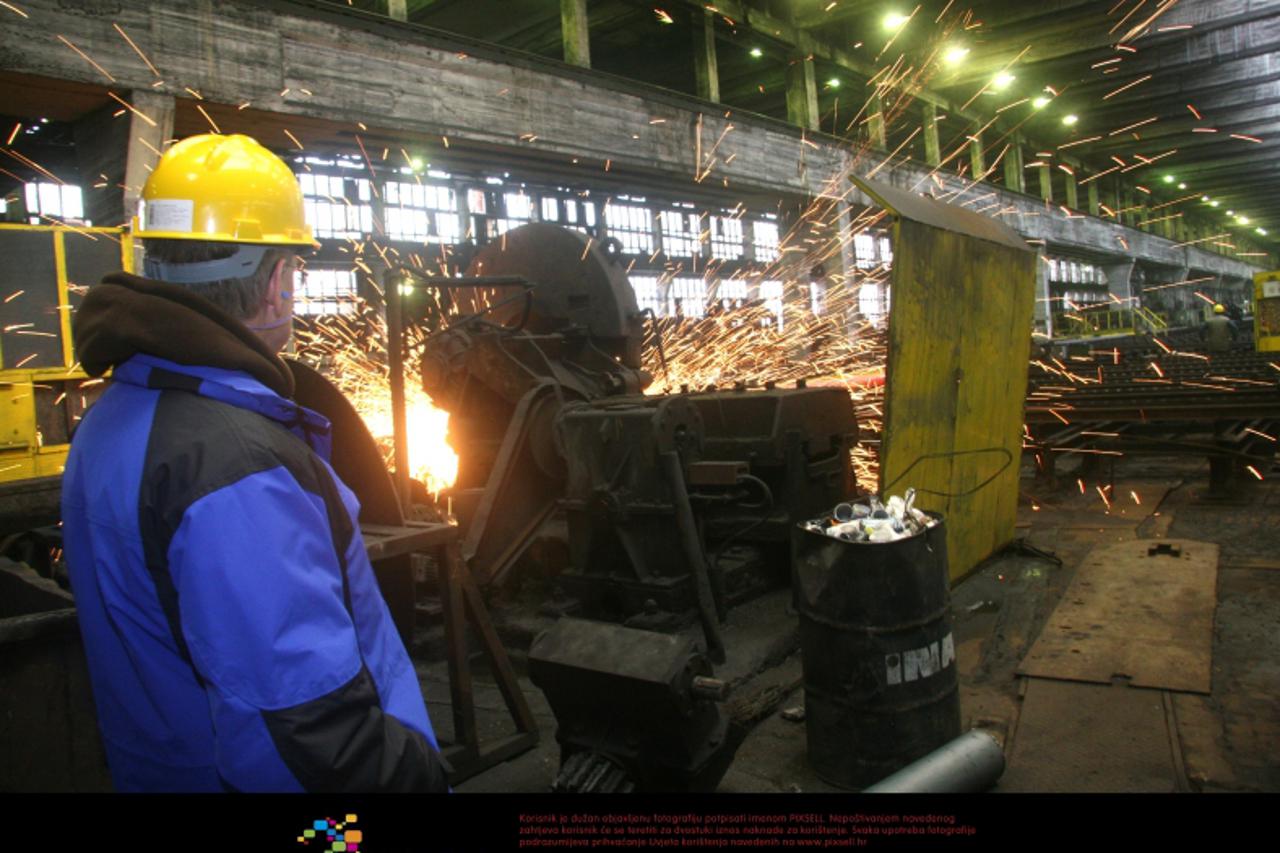 '30.12.2008., Sisak - CMC Sisak ce morati otpustiti 230 radnika ako im drzava ne pomogne u prevladavanju krize.  Photo: Zarko Basic/Poslovni dnevnik/PIXSELL'