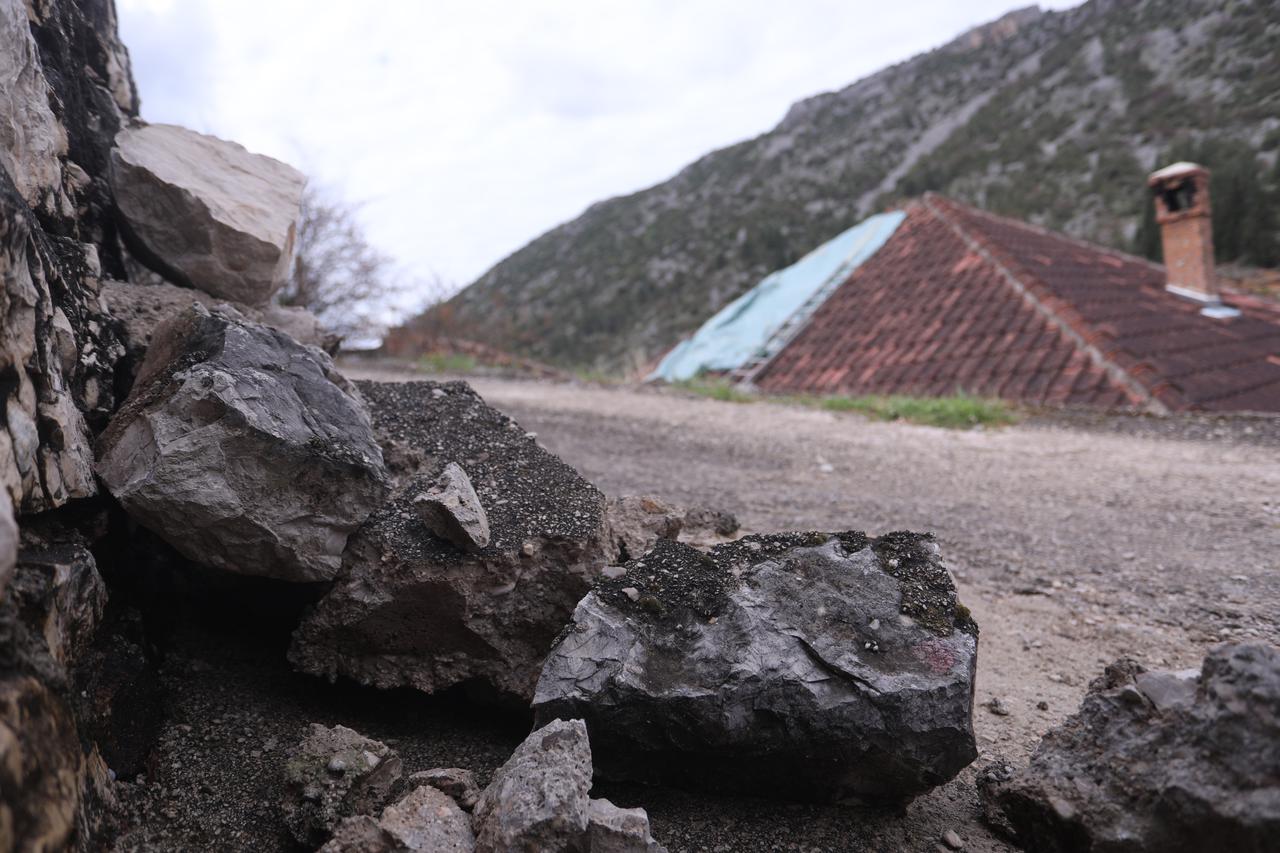 U potresu preminula 27-godišnjakinja iz Stoca, više osoba ozlijeđeno