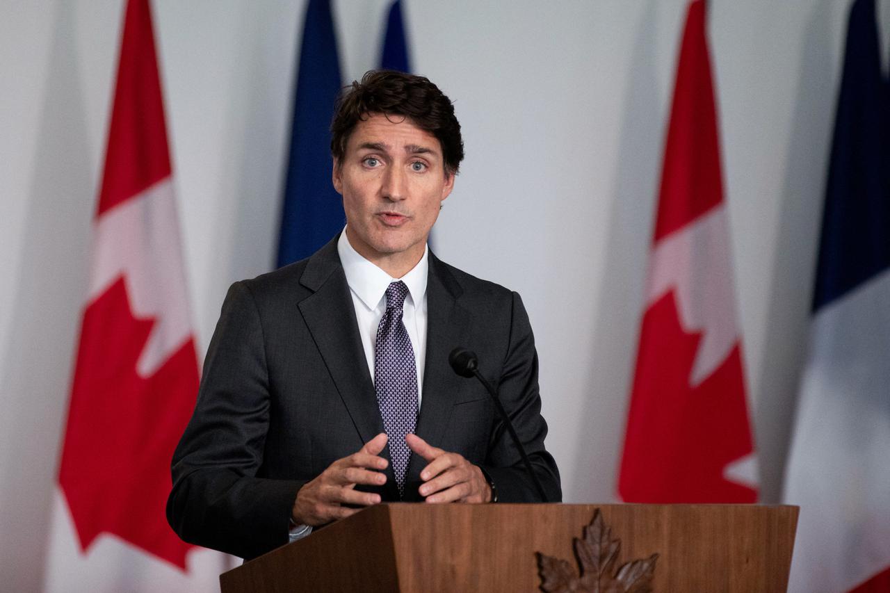 Canada's Prime Minister Trudeau and France's President Macron attend a press conference in Montreal