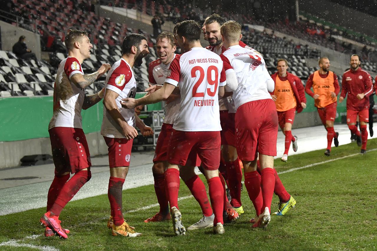 Rot-Weiss Essen - Bayer Leverkusen