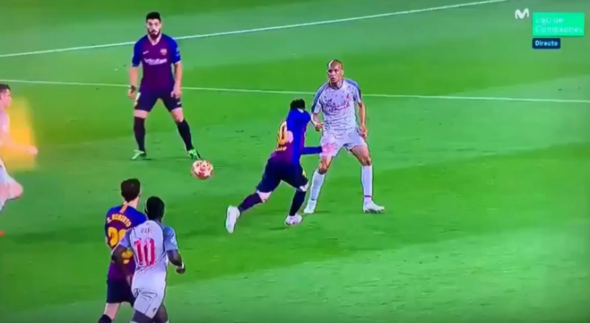 U prvoj utakmici polufinala nogometne Lige prvaka Barcelona je sinoć na Camp Nou svladala Liverpool s 3:0.