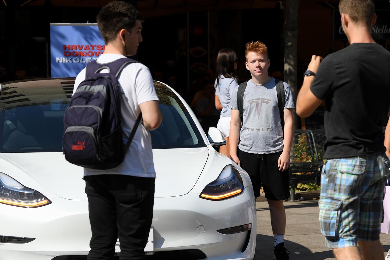 Zagreb je prvi europski grad u kojemu je predstavljen Tesla Model 3