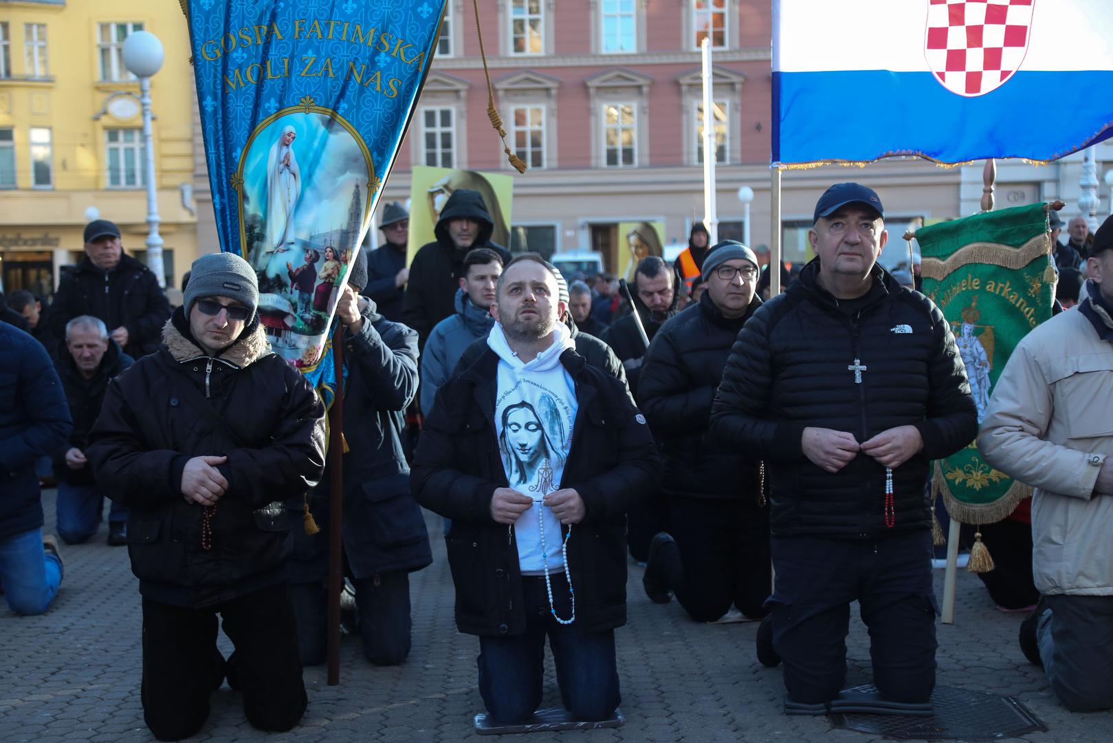 03.02.2023., Zagreb - Svake prve subote u mjesecu molitelji se vracaju  na Trg Bana Jelacica.  Photo: Zeljko Hladika/PIXSELL