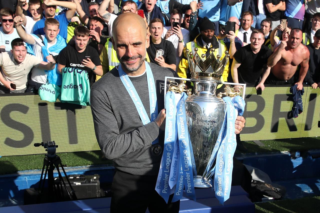 Manchester City win the 2020/21 Premier League Package