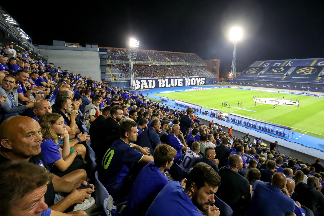 Odlična atmosfera Bad Blue Boysa na Maksimiru 