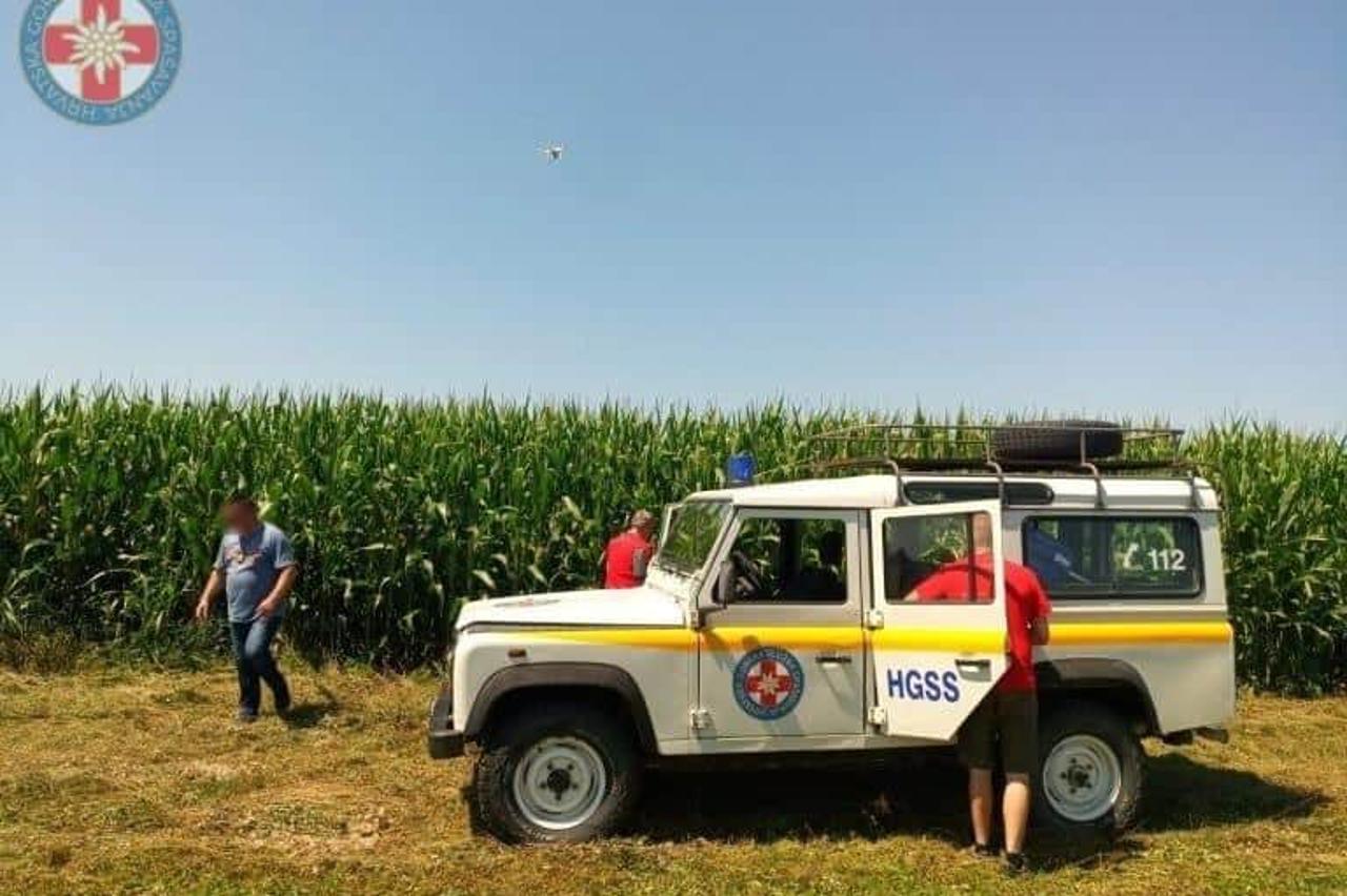 HGSS u potrazi za nestalim muškarcem koji je na kraju pronađen živ u polju