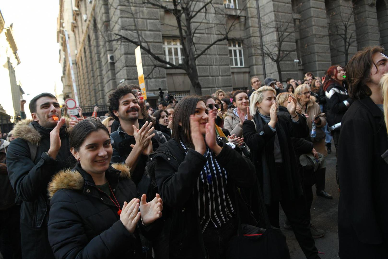 25, December, 2023, Belgrade -  A gathering of students began in front of the Ministry of State Administration and Local Self-Government, who announced traffic blockades at two locations in Belgrade due to alleged election theft. Photo: A.H./ATAImages

25, decembar, 2023, Beograd - Ispred Ministarstva drzavne uprave i lokalne samouprave pocelo je okupljanje studenata koji su najavili blokade saobracaja na dve lokacije u Beogradu zbog navodne izborne kradje. Photo: A.H./ATAImages