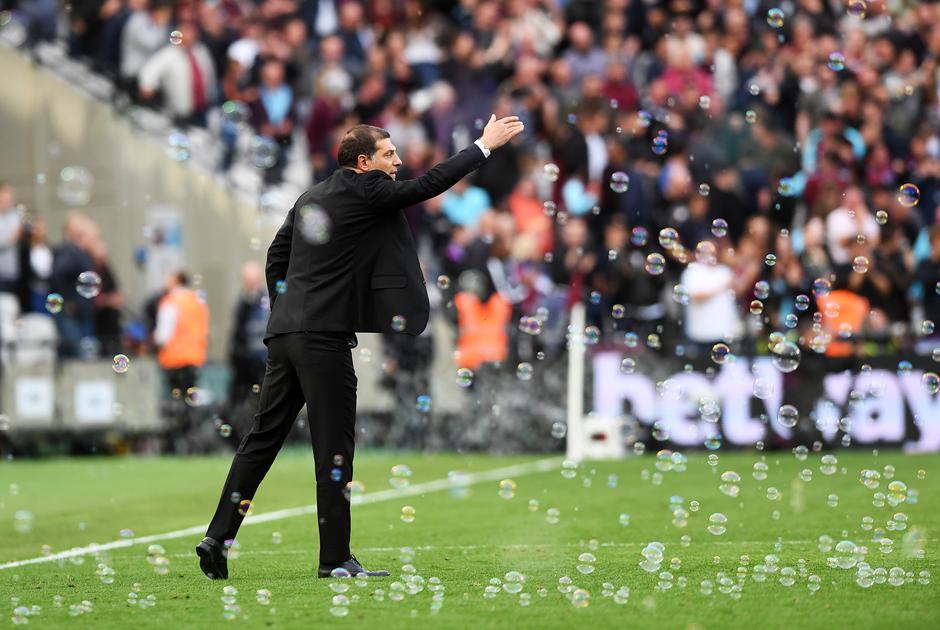 West Ham United v Swansea City - Premier League - London Stadium