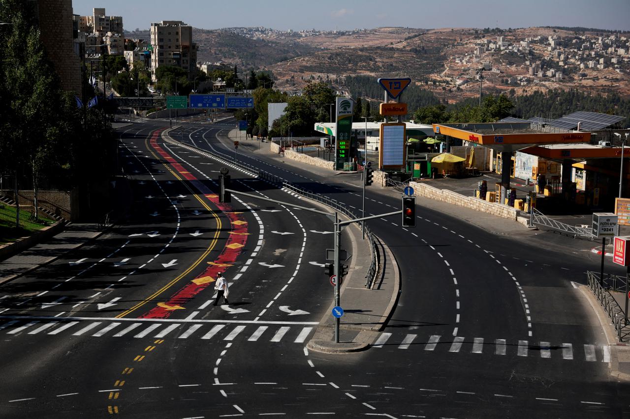 Empty streets on Yom Kippur, in Jerusalem