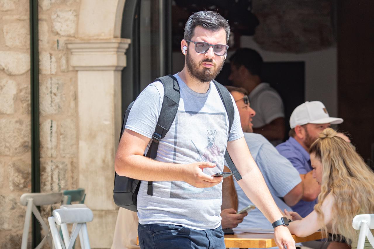 Dubrovnik: Mate Rimac prošetao je gradom i popio kavu na Stradunu