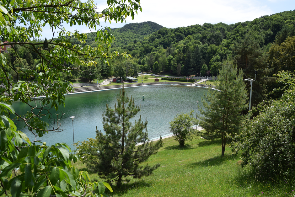 Orahovačko jezero