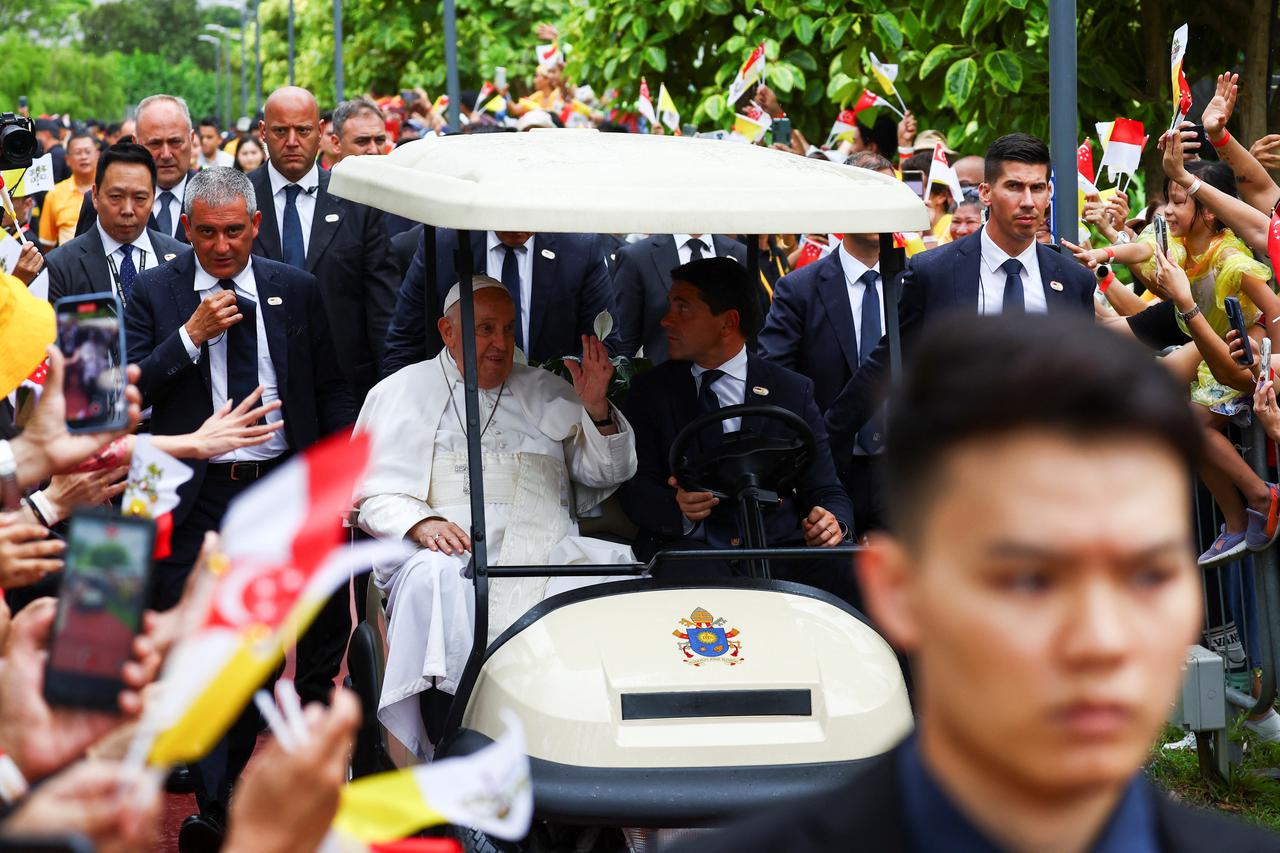 Pope Francis visits Singapore