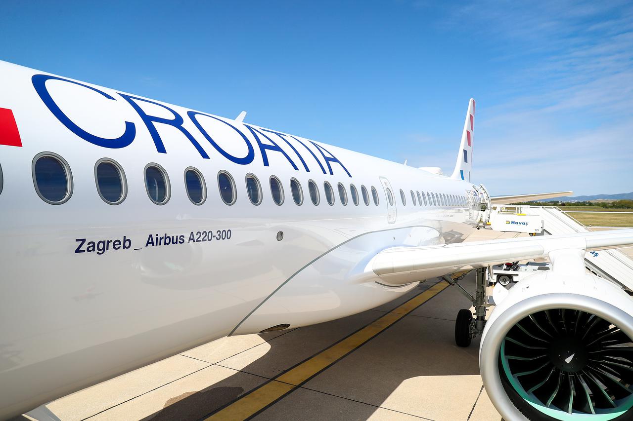 Svečani prvi let Croatia Airlines novim zrakoplovom Airbus A220 na letu Zagreb - Split