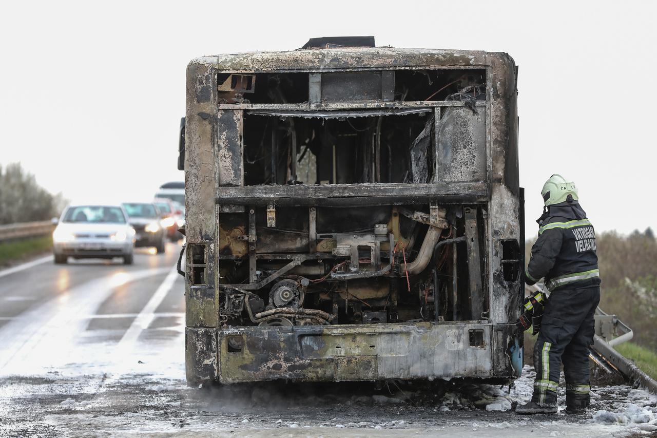 Požar autobusa