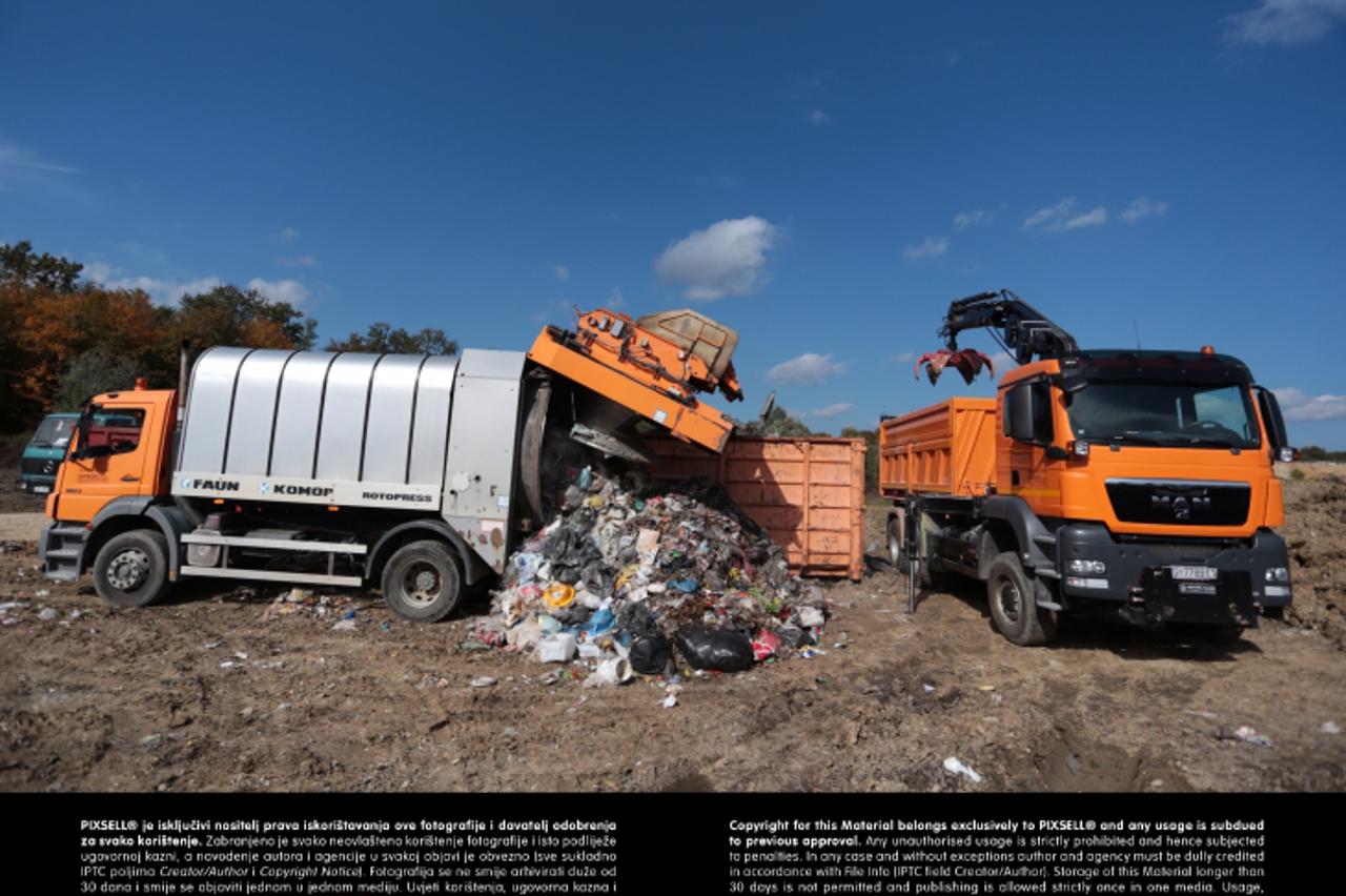 '15.10.2013., Zagreb - Odlagaliste otpada u Zapresicu koje je zatvorilo Ministarstvo zastite okolisa i prirode.  Photo: Dalibor Urukalovic/PIXSELL'
