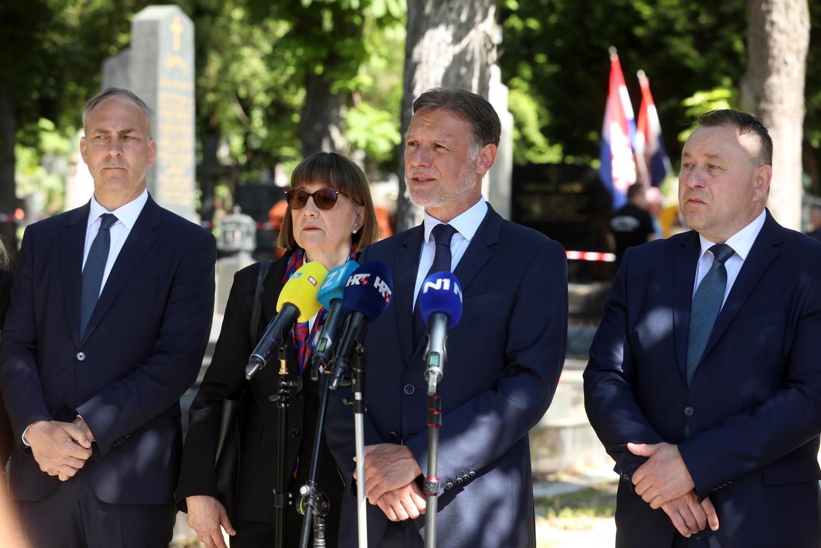 18.05.2024., Zagreb - Komemoracija za zrtve Bleiburske tragedije i Kriznog odrzana je kod Sredisnjeg kriza na groblju Mirogoj. Stephen Nikola Bartulica, Gordan Jandrokovic, Zdravka Busic Photo: Robert Anic/PIXSELL